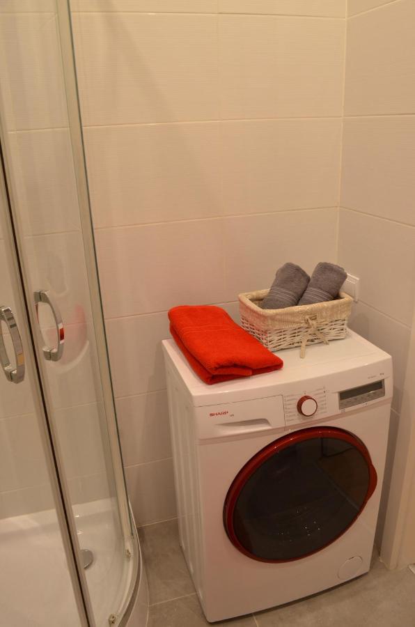 Apartament Sztokholm เบียวิสตอก ภายนอก รูปภาพ