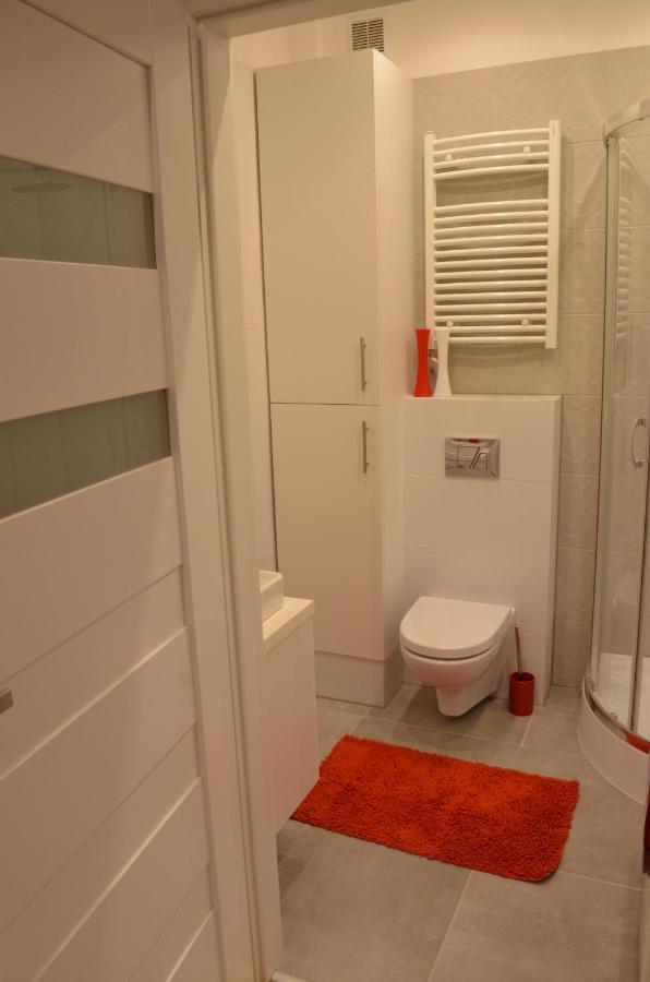 Apartament Sztokholm เบียวิสตอก ภายนอก รูปภาพ